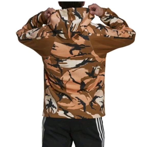 ADIDAS ALLOVER PRINT DESERT CAMOFLAGE HOODIE GQ2911 PULLOVER MENS XXL/2XL  EUC - Picture 2 of 16